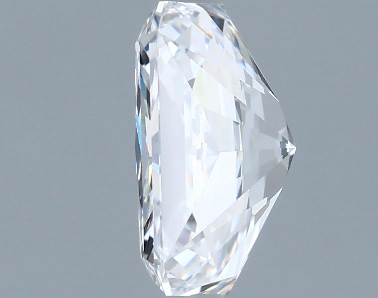 1.50 Carat Radiant Lab Diamond :: 360 spin frame 06