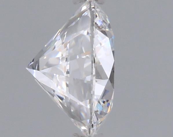 0.65 Carat Round Lab Diamond :: 360 spin frame 01