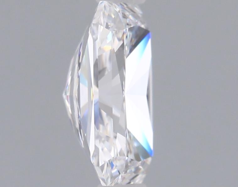 0.98 Carat Radiant Lab Diamond :: 360 spin frame 07