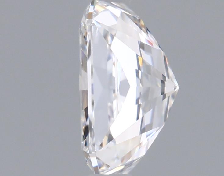 0.94 Carat Radiant Lab Diamond :: 360 spin frame 04