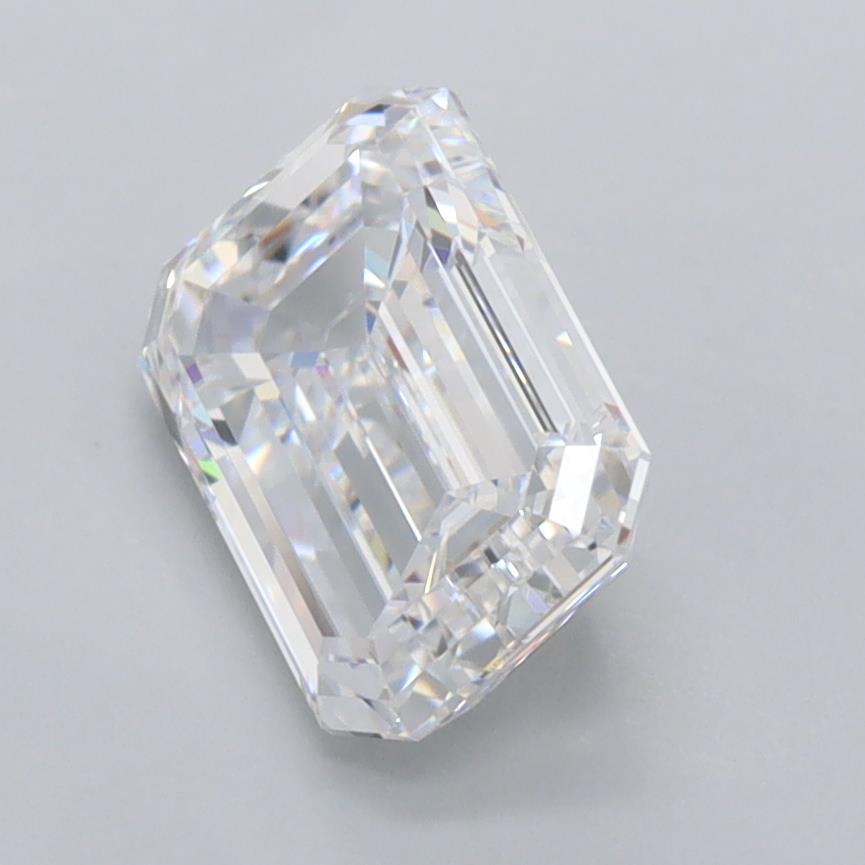 2.15 Carat Emerald Lab Diamond :: 360 spin frame 07