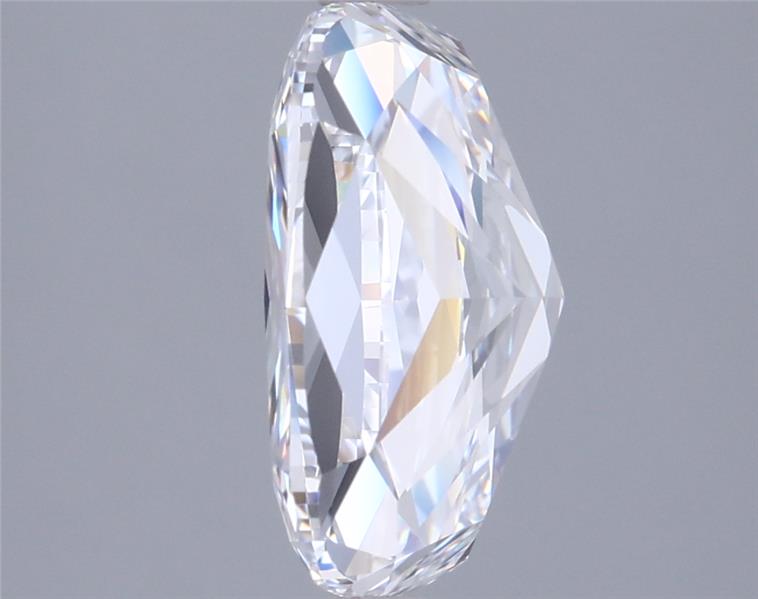 3.59 Carat Elongated Cushion Lab Diamond :: 360 spin frame 04