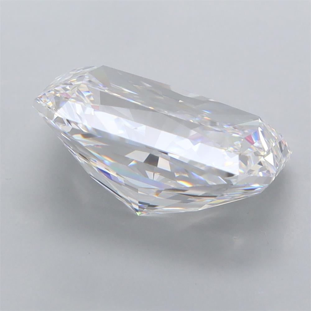 4.52 Carat Radiant Lab Diamond :: 360 spin frame 05