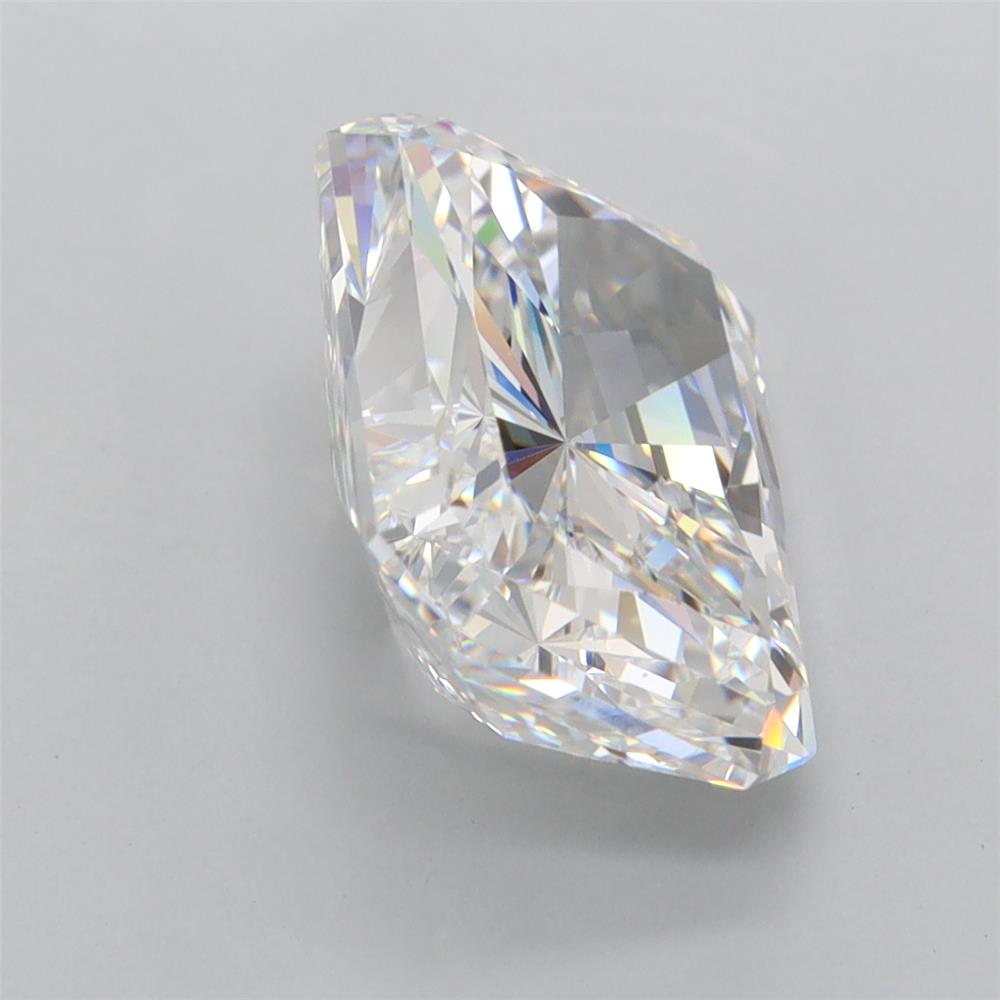 4.74 Carat Radiant Lab Diamond :: 360 spin frame 01