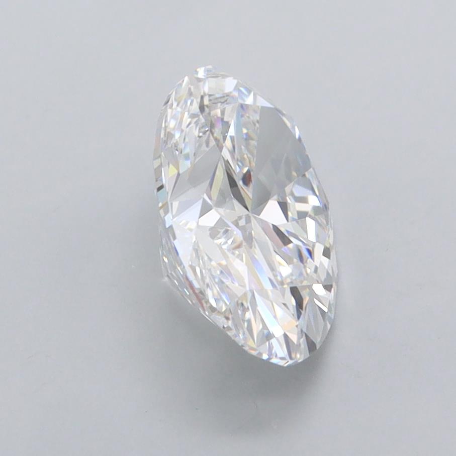 1.84 Carat Oval Lab Diamond :: 360 spin frame 01