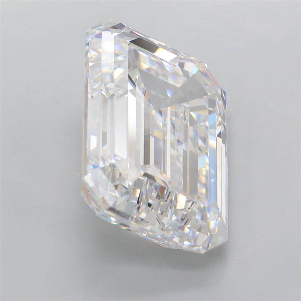 6.46 Carat Emerald Lab Diamond :: 360 spin frame 01