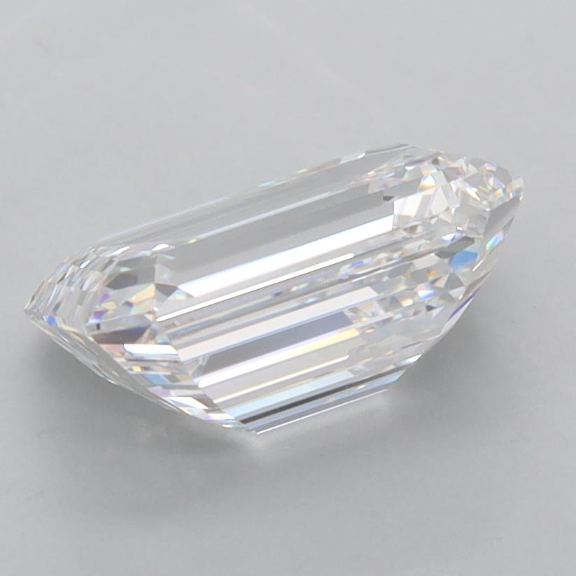 2.46 Carat Emerald Lab Diamond :: 360 spin frame 06