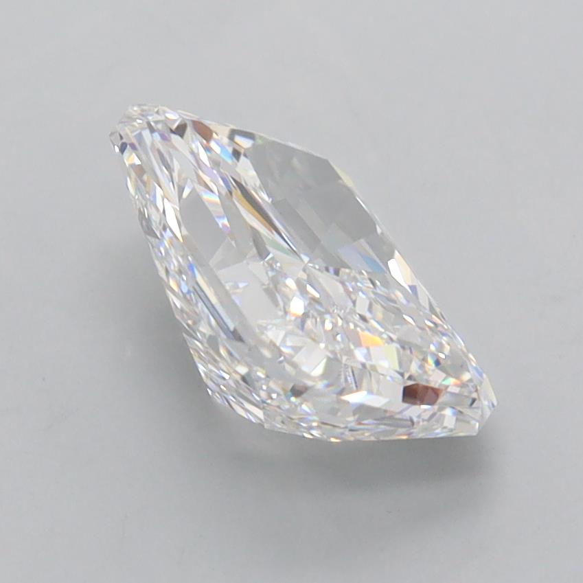 2.00 Carat Radiant Lab Diamond :: 360 spin frame 04