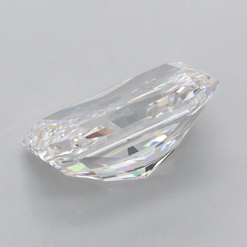 2.00 Carat Radiant Lab Diamond :: 360 spin frame 05