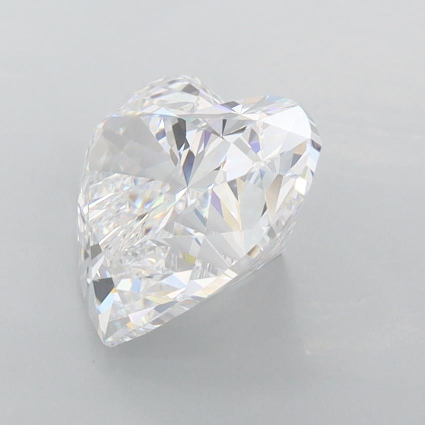 2.33 Carat Heart Lab Diamond :: 360 spin frame 02