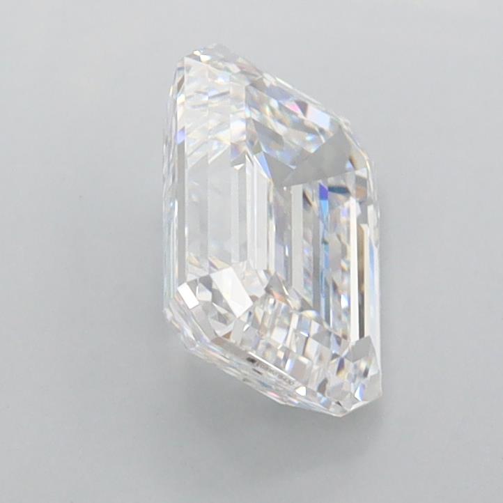 1.35 Carat Emerald Lab Diamond :: 360 spin frame 01