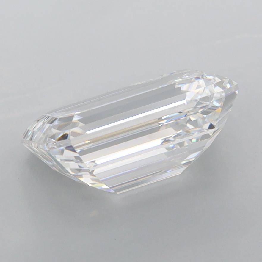 2.68 Carat Emerald Lab Diamond :: 360 spin frame 05
