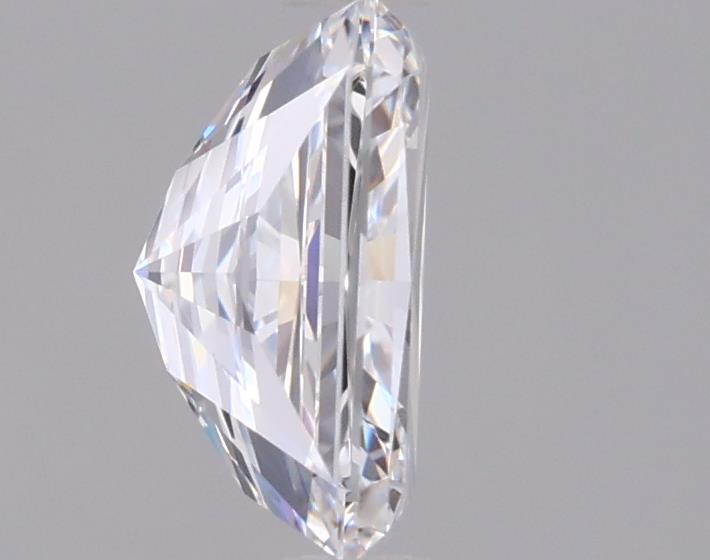 1.48 Carat Radiant Lab Diamond :: 360 spin frame 01