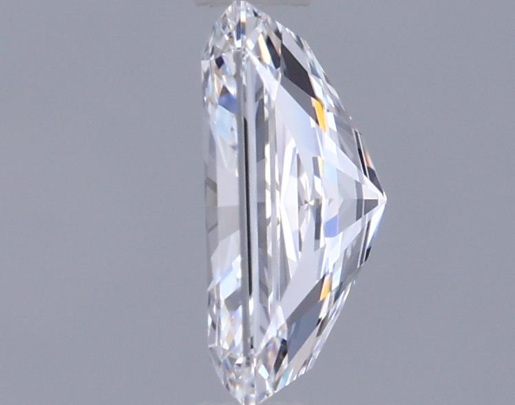 0.96 Carat Radiant Lab Diamond :: 360 spin frame 02