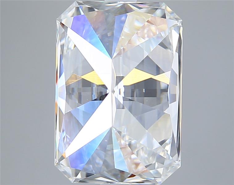 5.12 Carat Radiant Lab Diamond :: Greenstar spin frame 01