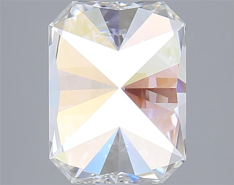 2.05 Carat Radiant Lab Diamond :: Greenstar spin frame 01