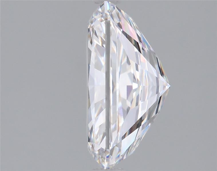 3.05 Carat Radiant Lab Diamond :: Greenstar spin frame 01