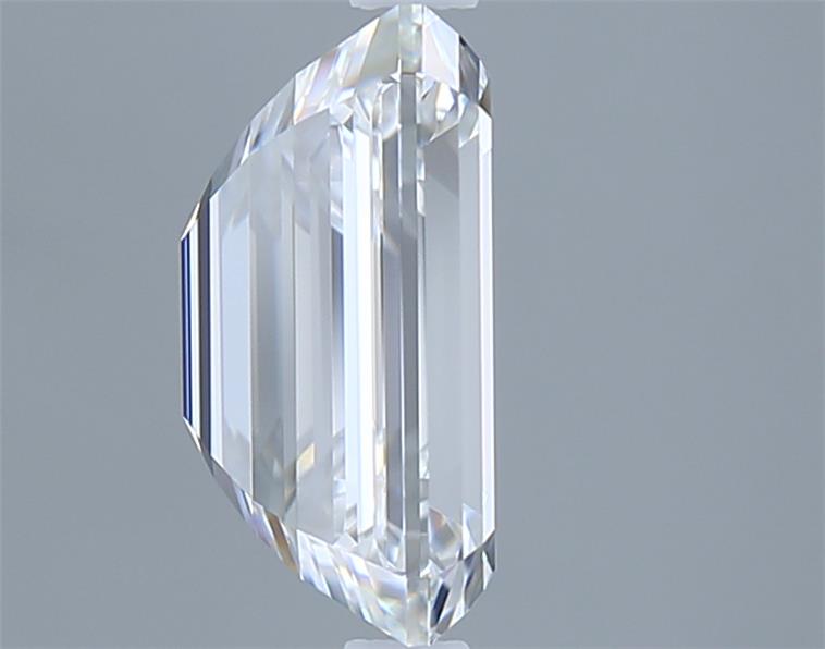 3.00 Carat Emerald Lab Diamond :: Greenstar spin frame 01