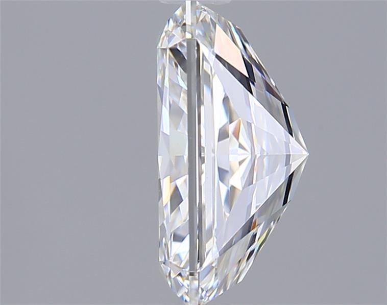 2.03 Carat Radiant Lab Diamond :: Greenstar spin frame 01