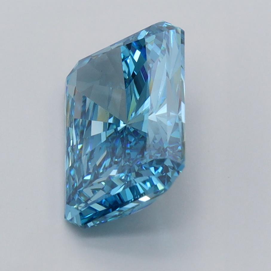 2.51 Carat Radiant Lab Diamond :: Greenstar spin frame 01