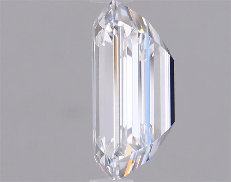 1.56 Carat Emerald Lab Diamond :: Greenstar spin frame 01
