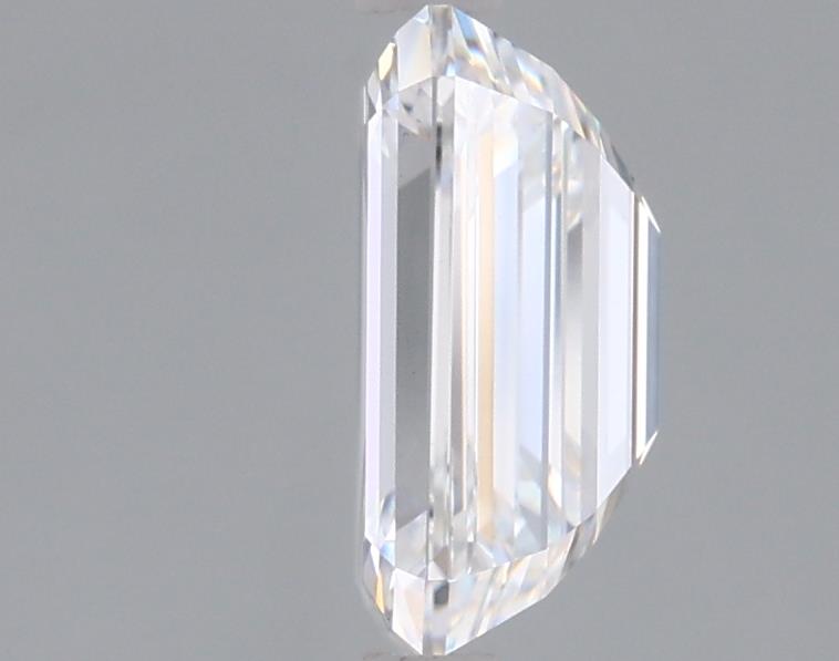 1.52 Carat Emerald Lab Diamond :: Greenstar spin frame 01