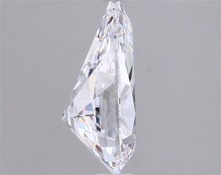 1.47 Carat Pear Lab Diamond :: Greenstar spin frame 01