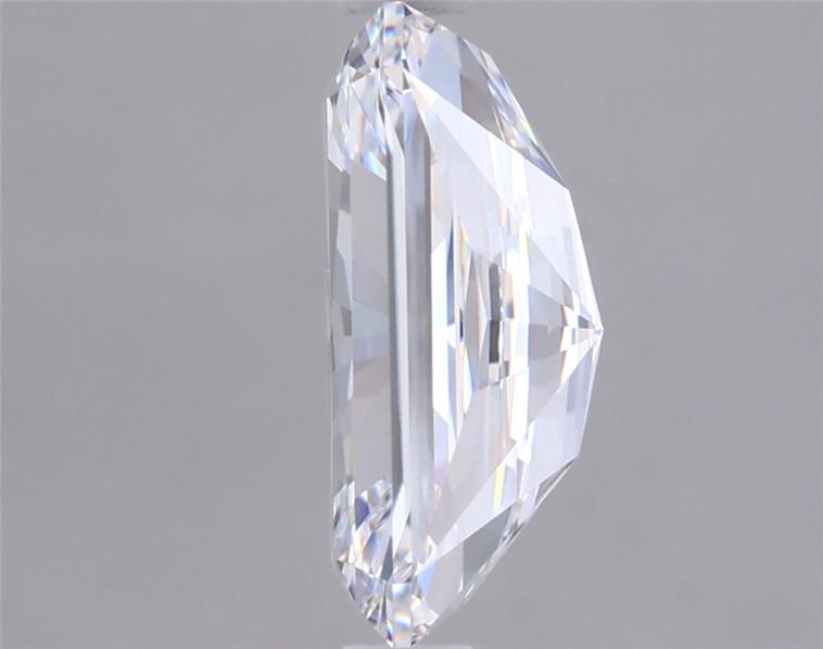 1.83 Carat Radiant Lab Diamond :: Greenstar spin frame 01