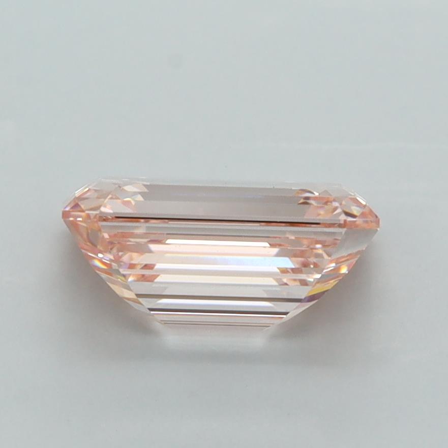 2.03 Carat Emerald Lab Diamond :: Greenstar spin frame 01
