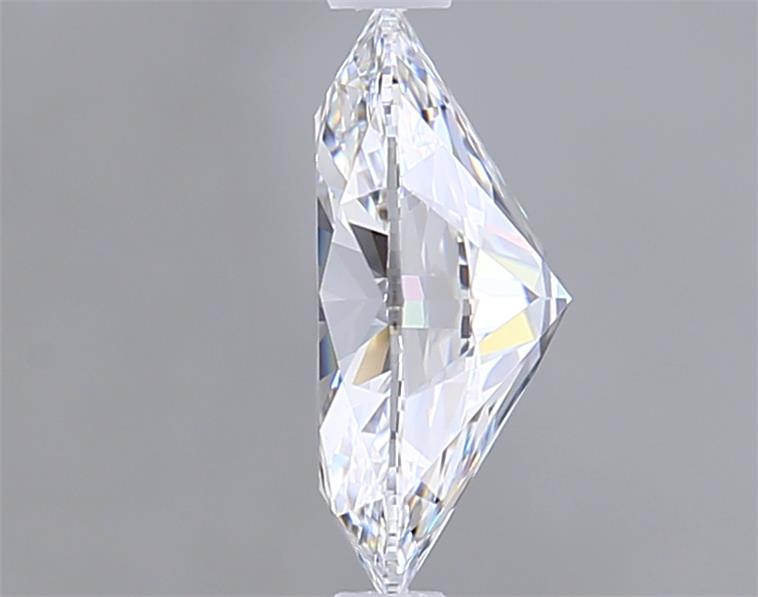 1.93 Carat Oval Lab Diamond :: Greenstar spin frame 01