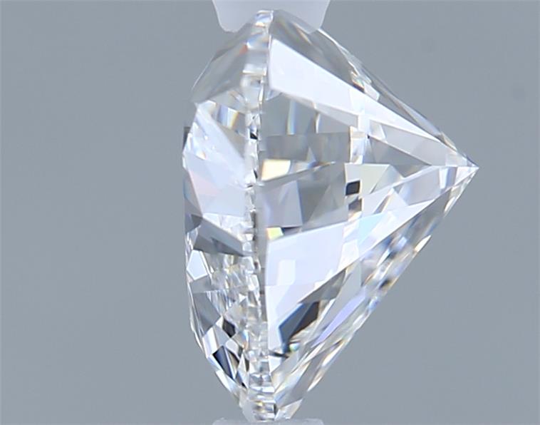 1.56 Carat Heart Lab Diamond :: Greenstar spin frame 01