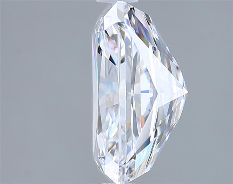 3.00 Carat Radiant Lab Diamond :: Greenstar spin frame 01