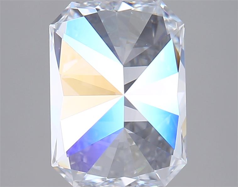 2.02 Carat Radiant Lab Diamond :: Greenstar spin frame 01