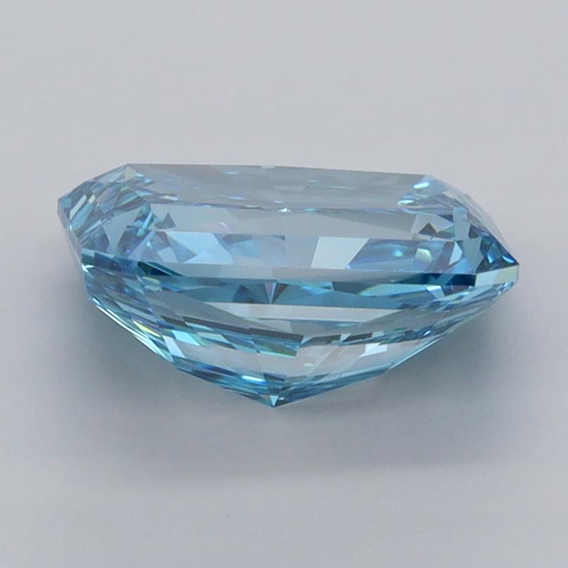 2.02 Carat Radiant Lab Diamond :: Greenstar spin frame 01