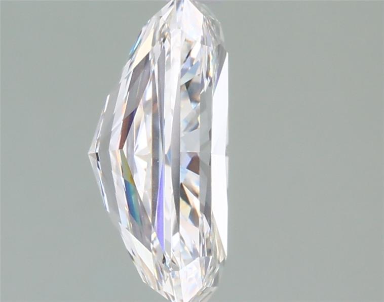 2.08 Carat Radiant Lab Diamond :: Greenstar spin frame 01
