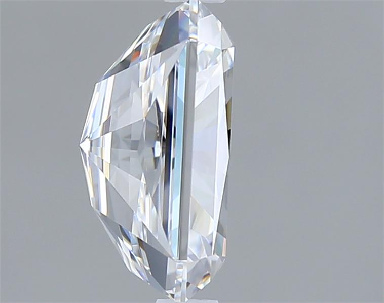 2.00 Carat Radiant Lab Diamond :: Greenstar spin frame 01