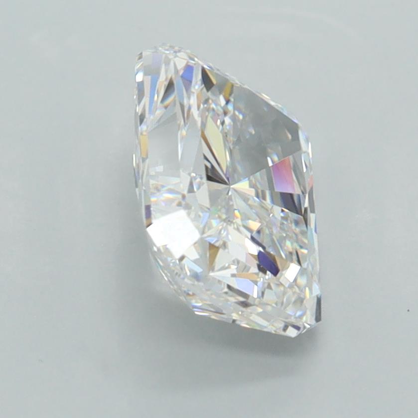 2.07 Carat Radiant Lab Diamond :: Greenstar spin frame 01