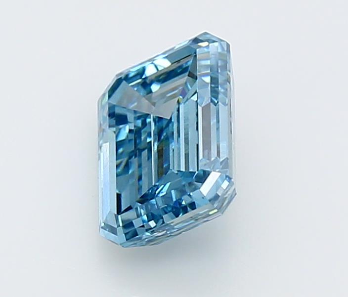 1.98 Carat Emerald Lab Diamond :: Greenstar spin frame 01