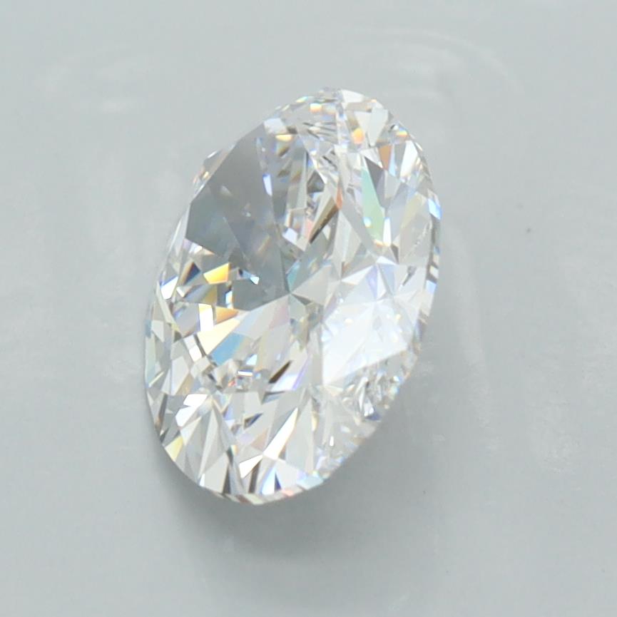 2.04 Carat Oval Lab Diamond :: Greenstar spin frame 01