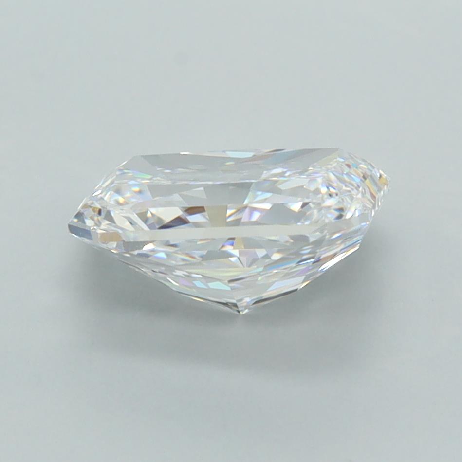2.03 Carat Radiant Lab Diamond :: Greenstar spin frame 01