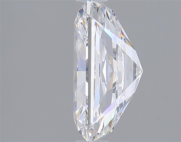 2.16 Carat Radiant Lab Diamond :: Greenstar spin frame 01