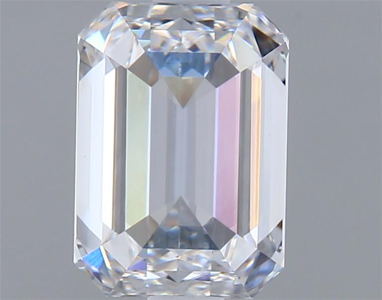 1.51 Carat Emerald Lab Diamond :: Greenstar spin frame 01