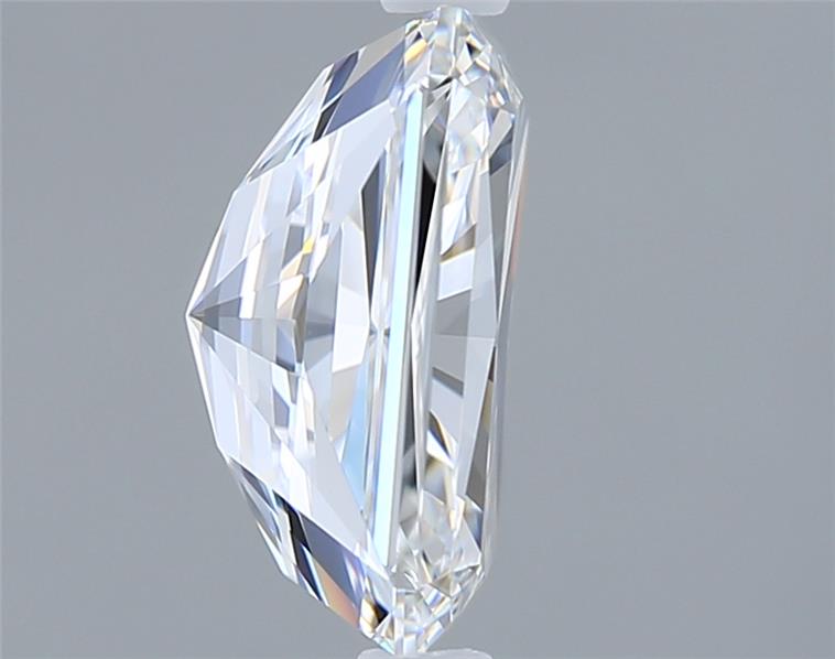 2.02 Carat Radiant Lab Diamond :: Greenstar spin frame 01