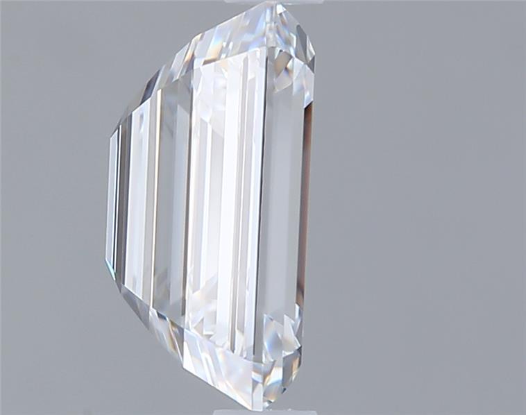 1.47 Carat Emerald Lab Diamond :: Greenstar spin frame 01