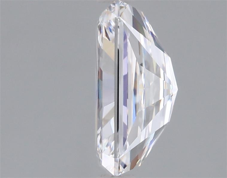 1.51 Carat Radiant Lab Diamond :: Greenstar spin frame 01