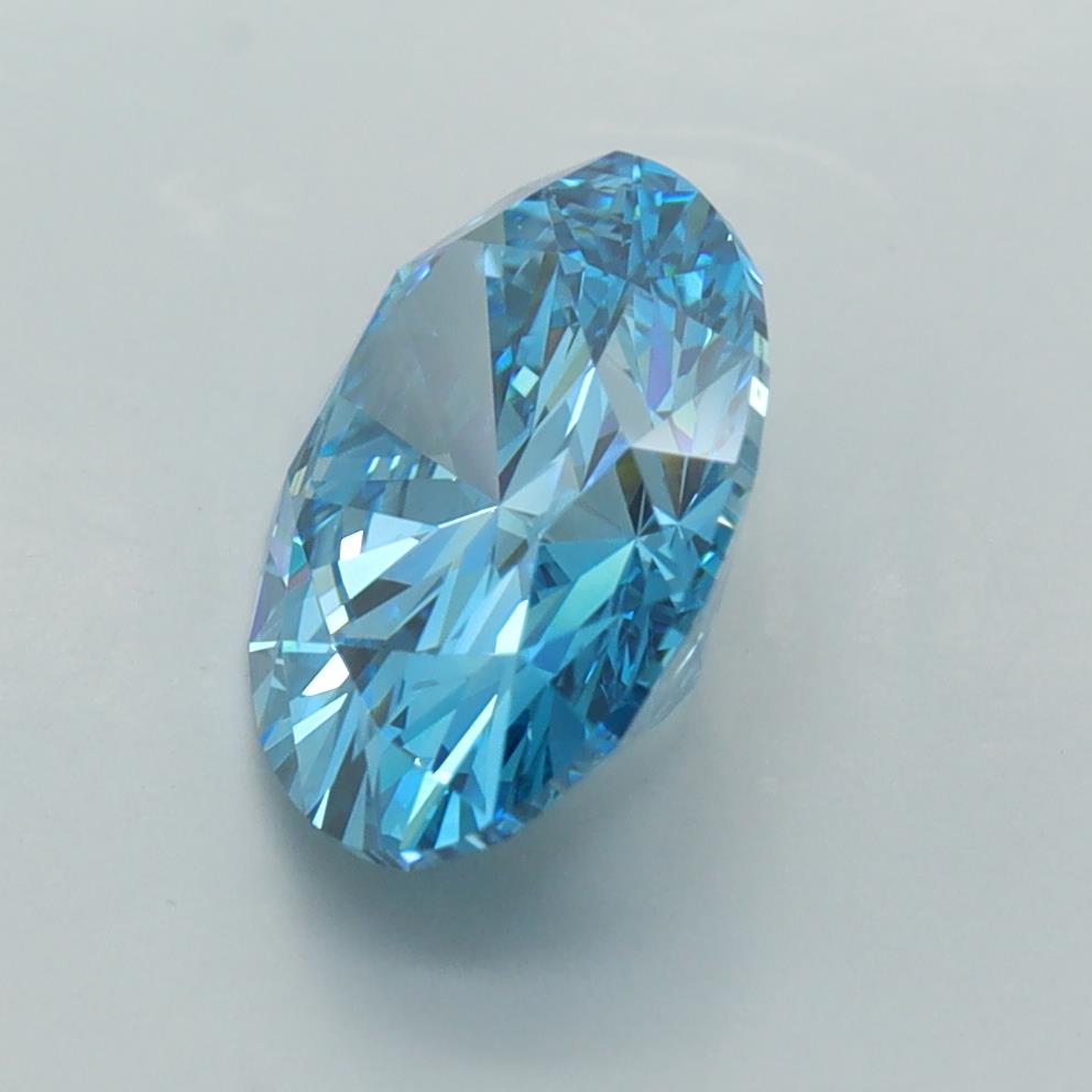 3.04 Carat Oval Lab Diamond :: Greenstar spin frame 01