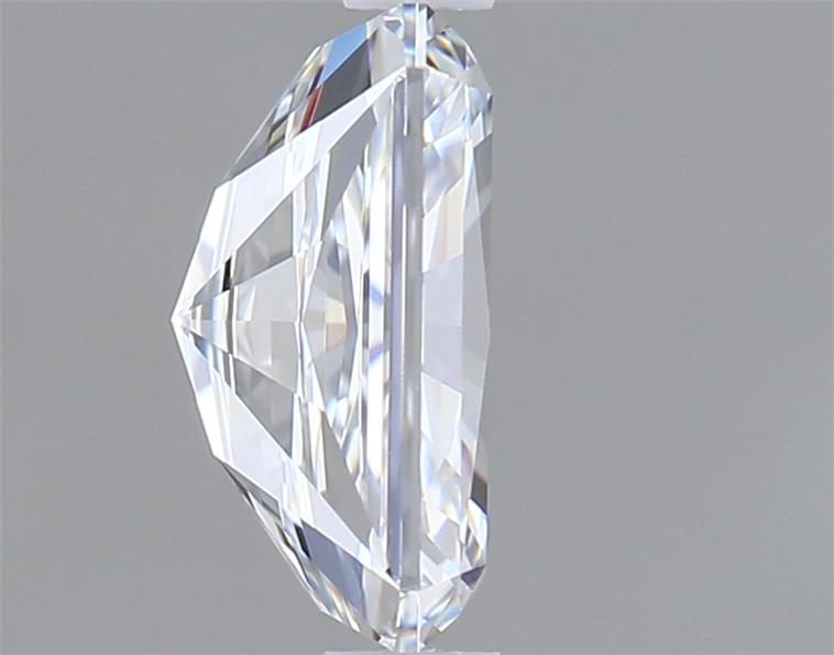1.51 Carat Radiant Lab Diamond :: Greenstar spin frame 01