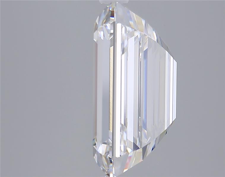 6.19 Carat Emerald Lab Diamond :: Greenstar spin frame 01