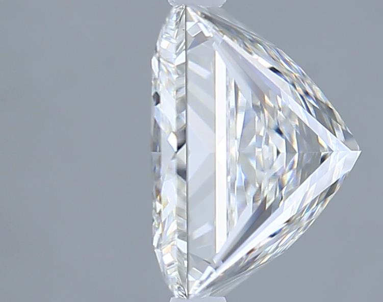 5.04 Carat Princess Lab Diamond :: Greenstar spin frame 01