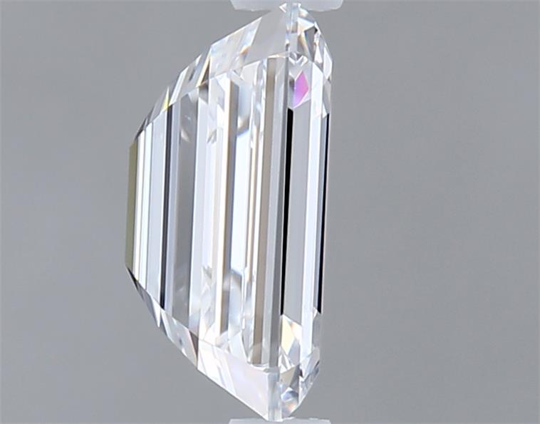 1.51 Carat Emerald Lab Diamond :: Greenstar spin frame 01